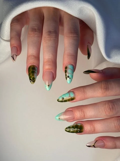 Customer nail review